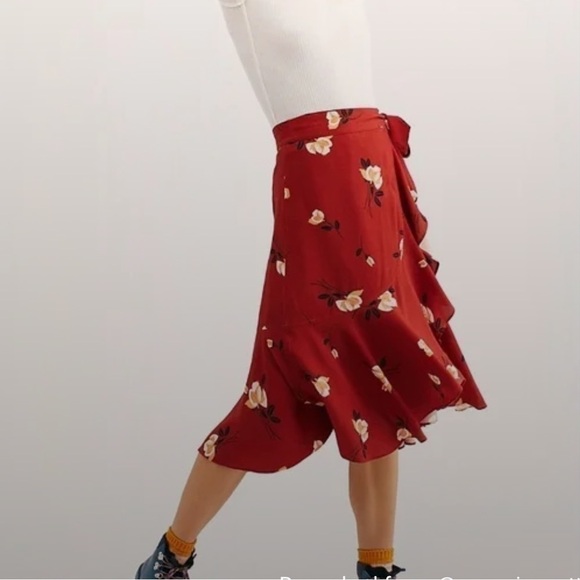 Free People Dresses & Skirts - FREE People floral wrap skirt